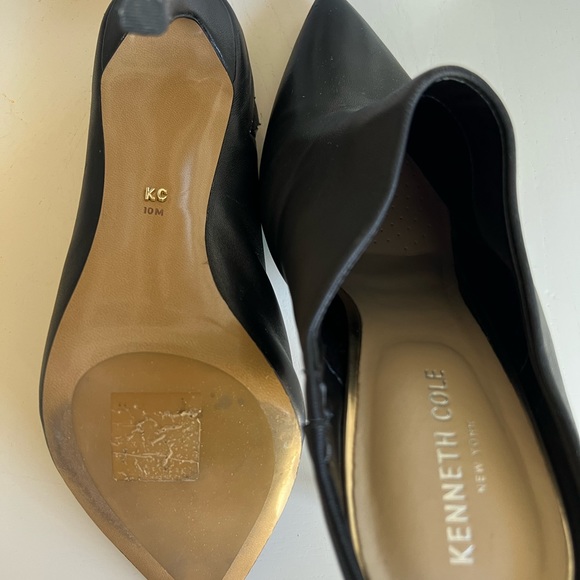 Kenneth Cole New York | Black Riley Leather Mule - Women - Picture 7 of 7